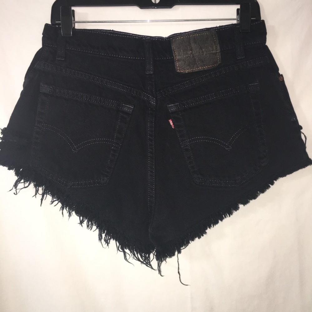 6, 501 Levi's high waisted denim shorts.